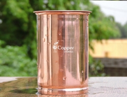 https://www.copperutensilonline.com/assets/img/product/thumb/250_Plain_Copper_Tumbler_with_Lid_for_Storing_and_Drinking_Water_for_Benefits_of_Ayurveda.jpg
